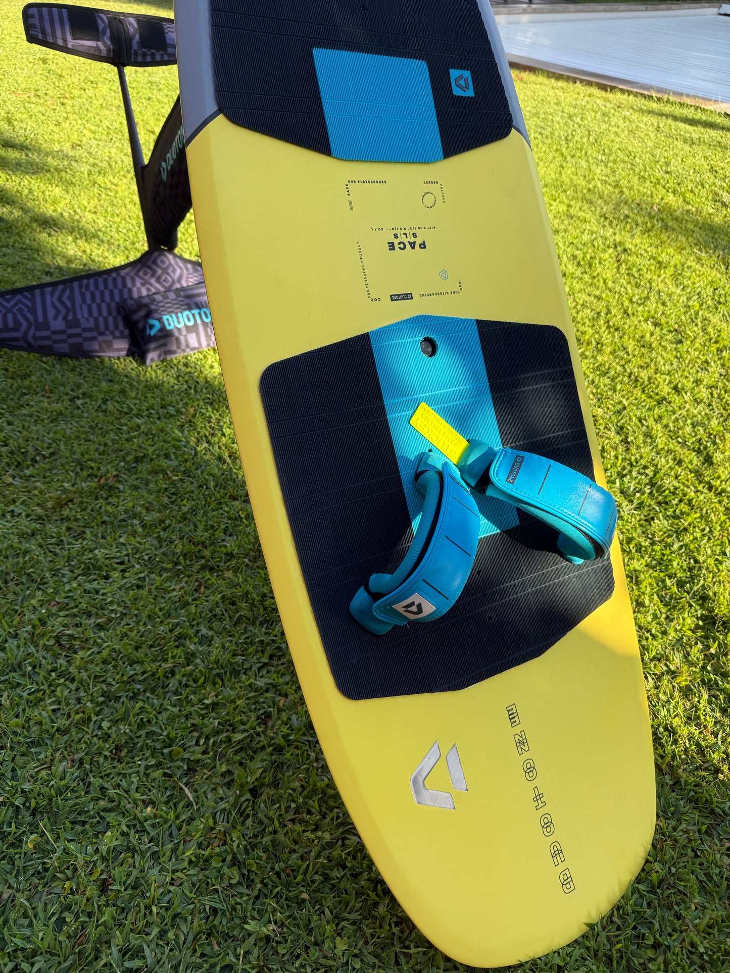 Regulatory Rectangle Tag (110)